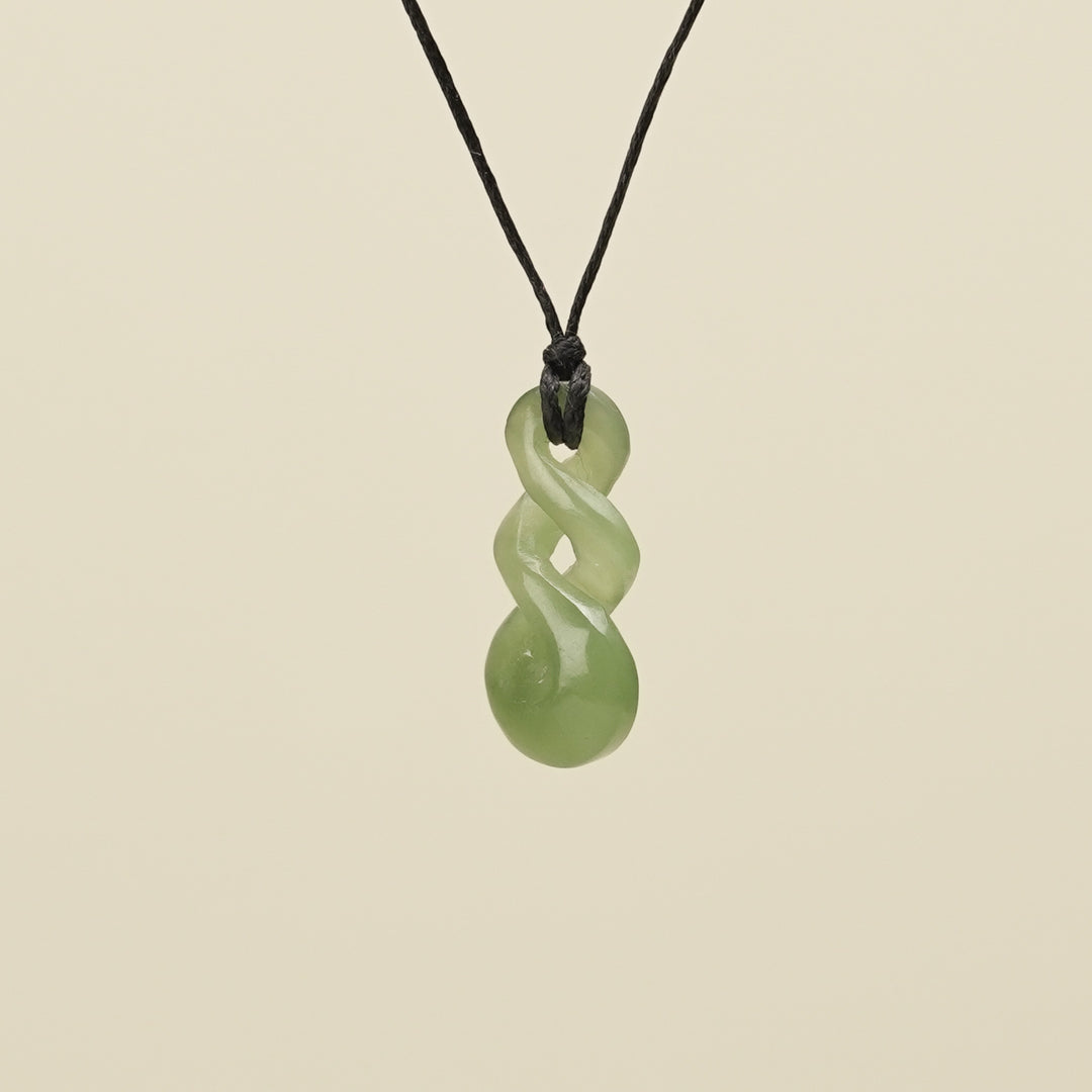 Extra Small Kahurangi Pounamu Pikorua