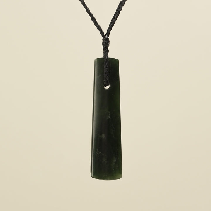 Medium Kawakawa Toki - Pounamu Pendant