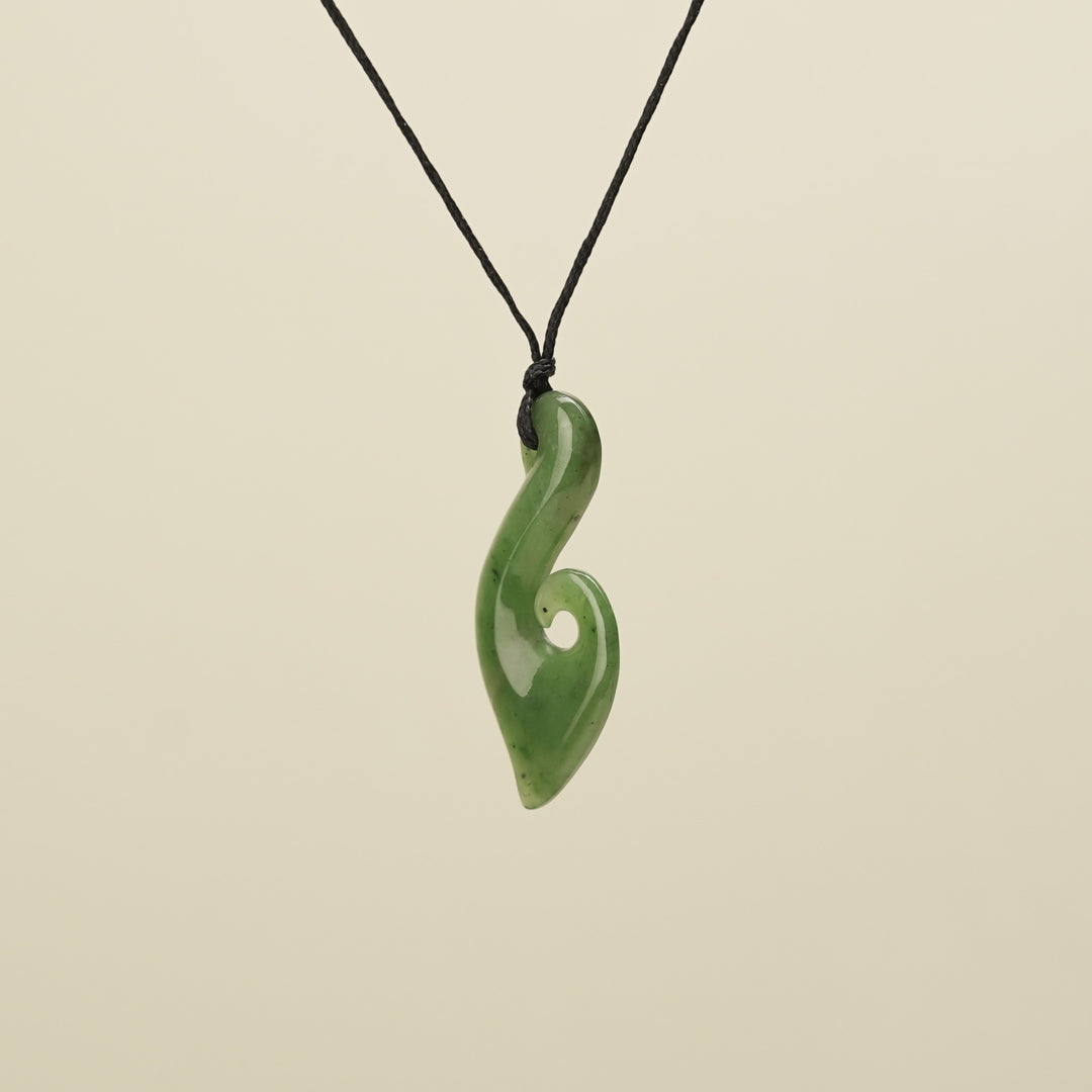 Hei Matau Kawakawa Large Pendant