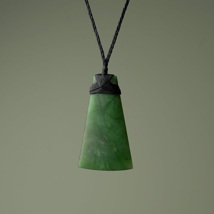 Medium Large Matte Pounamu Toki
