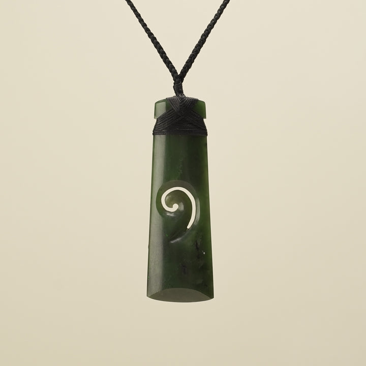 Extra Large Kawakawa Toki with Koru