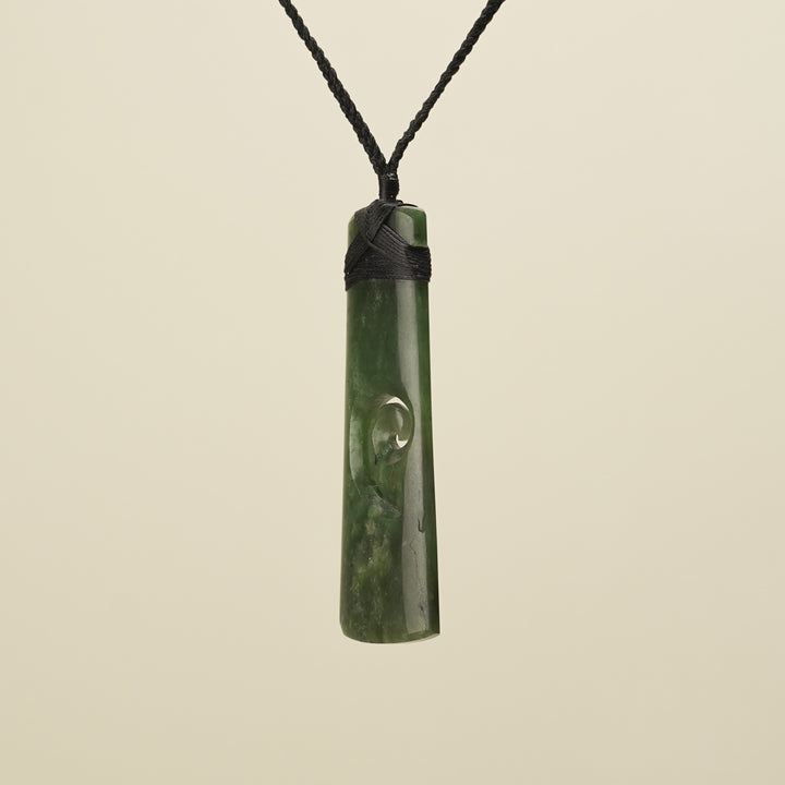Extra Large Kawakawa Toki with Koru