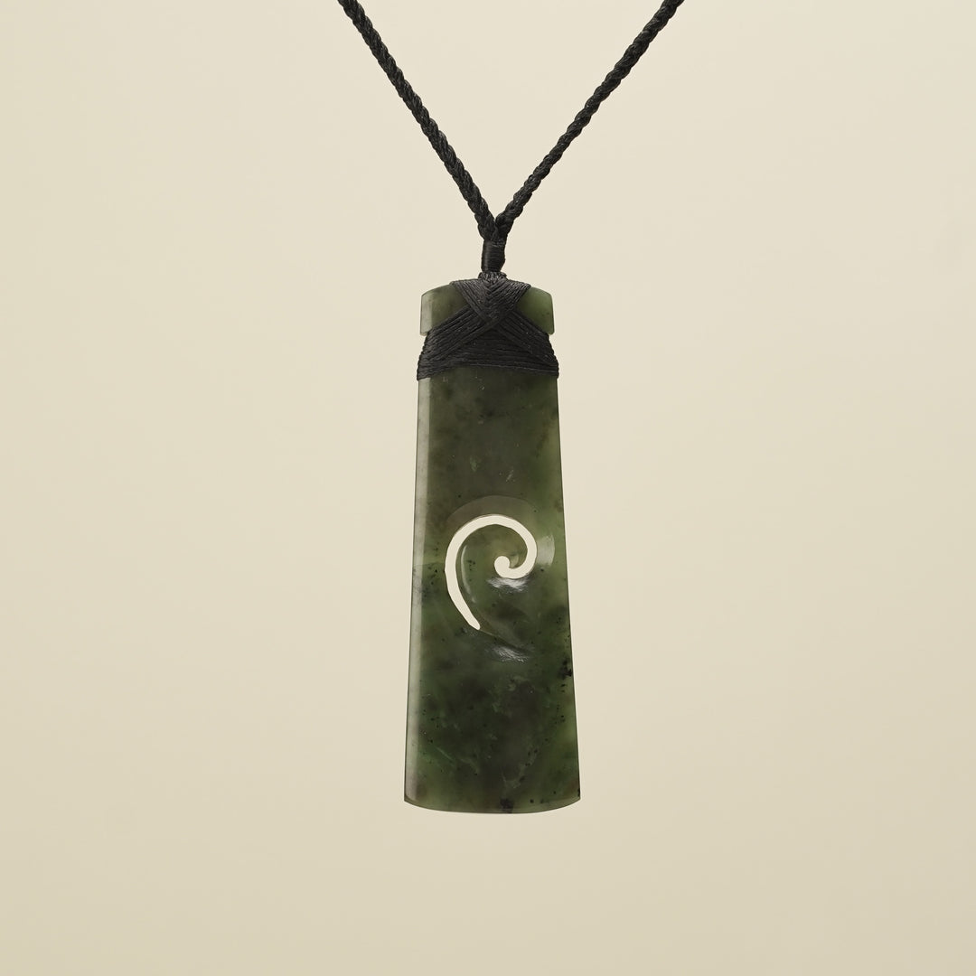 Extra Large Kawakawa Toki with Koru