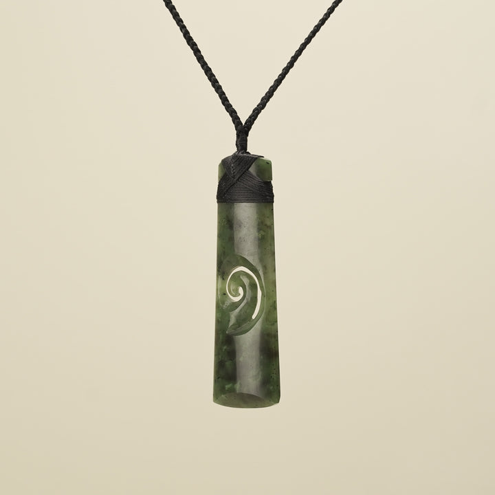 Extra Large Kawakawa Toki with Koru