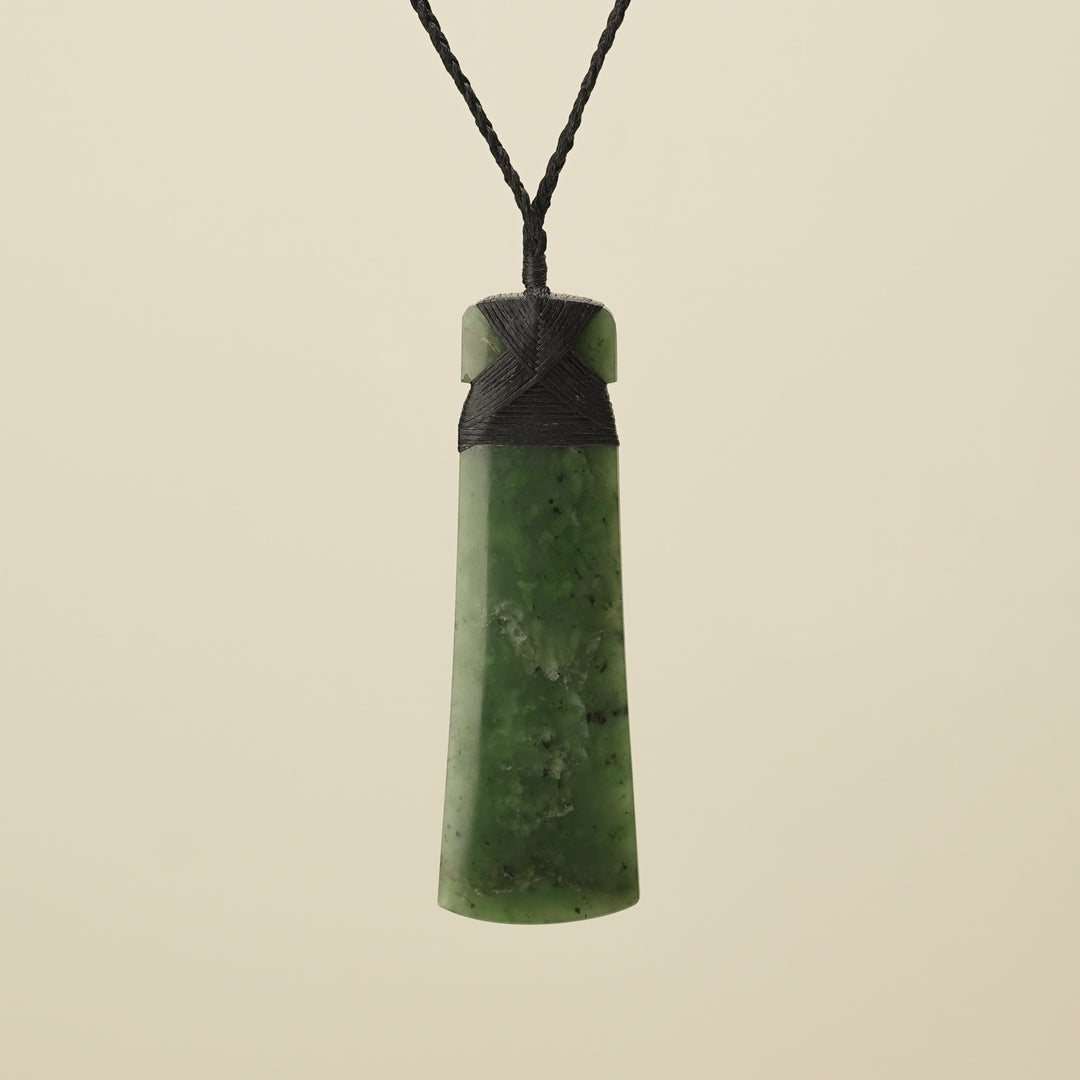 XXL Toki Hapopo Pounamu Pendant