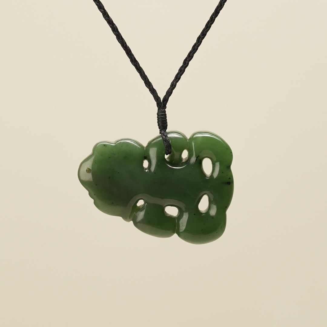 Hei Tiki Kawakawa Greenstone Large Pendant, Black Binding