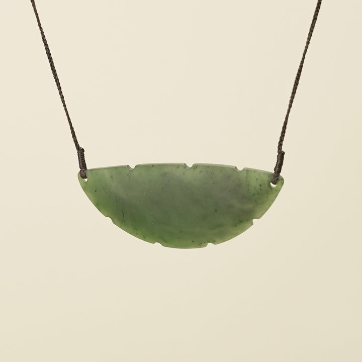 Kōuma Breastplate Kawakawa Greenstone Medium Pendant