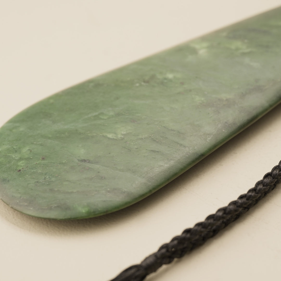 Medium Mere Greenstone Sculpture