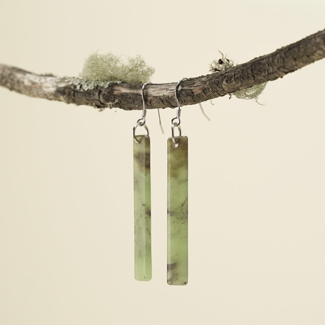 Drop Kahurangi Pounamu Medium Earrings 45mm