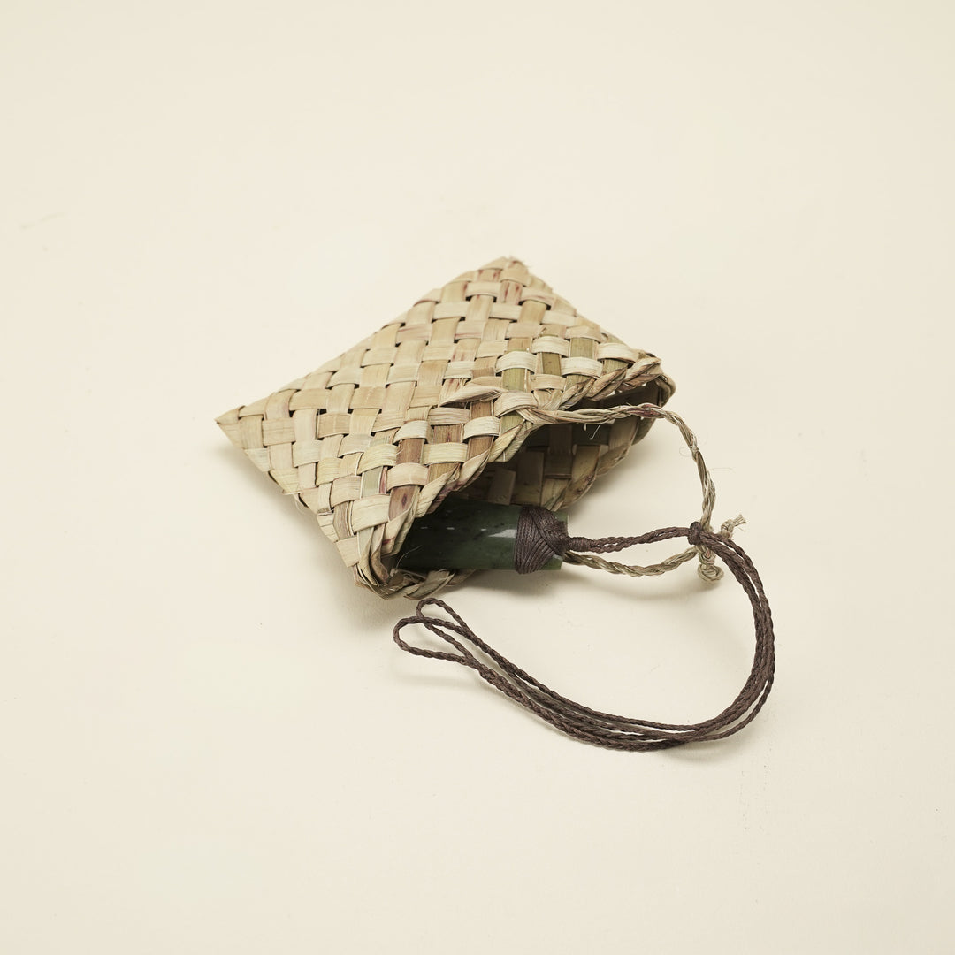 Kete Pouch