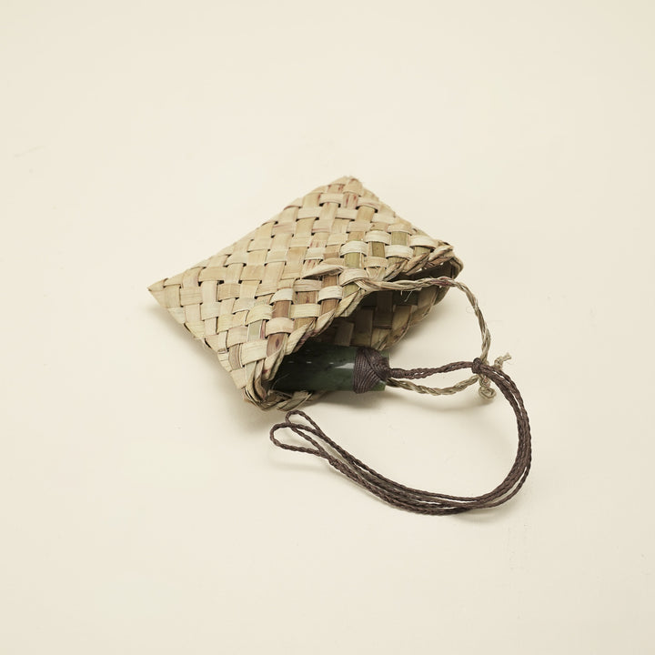 Kete Pouch