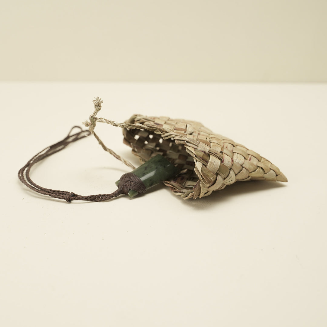 Kete Pouch