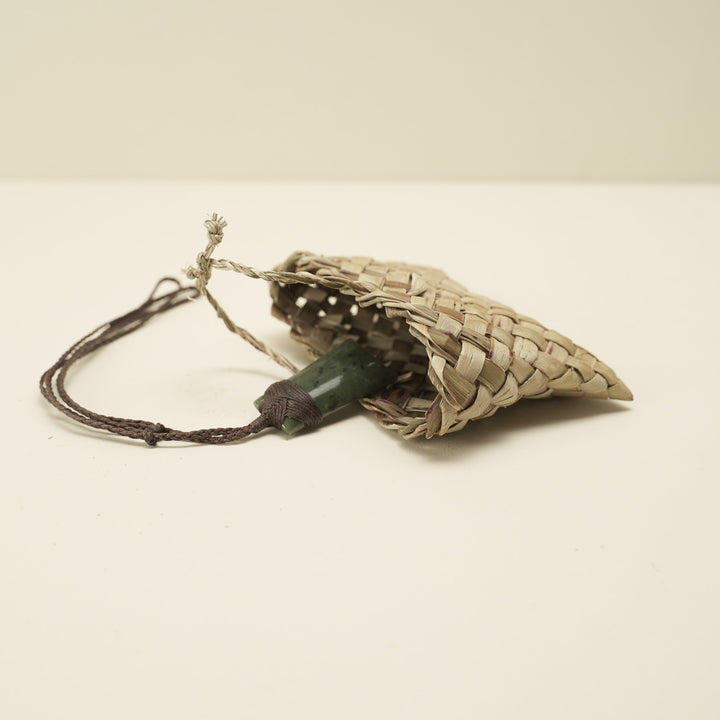 Kete Pouch