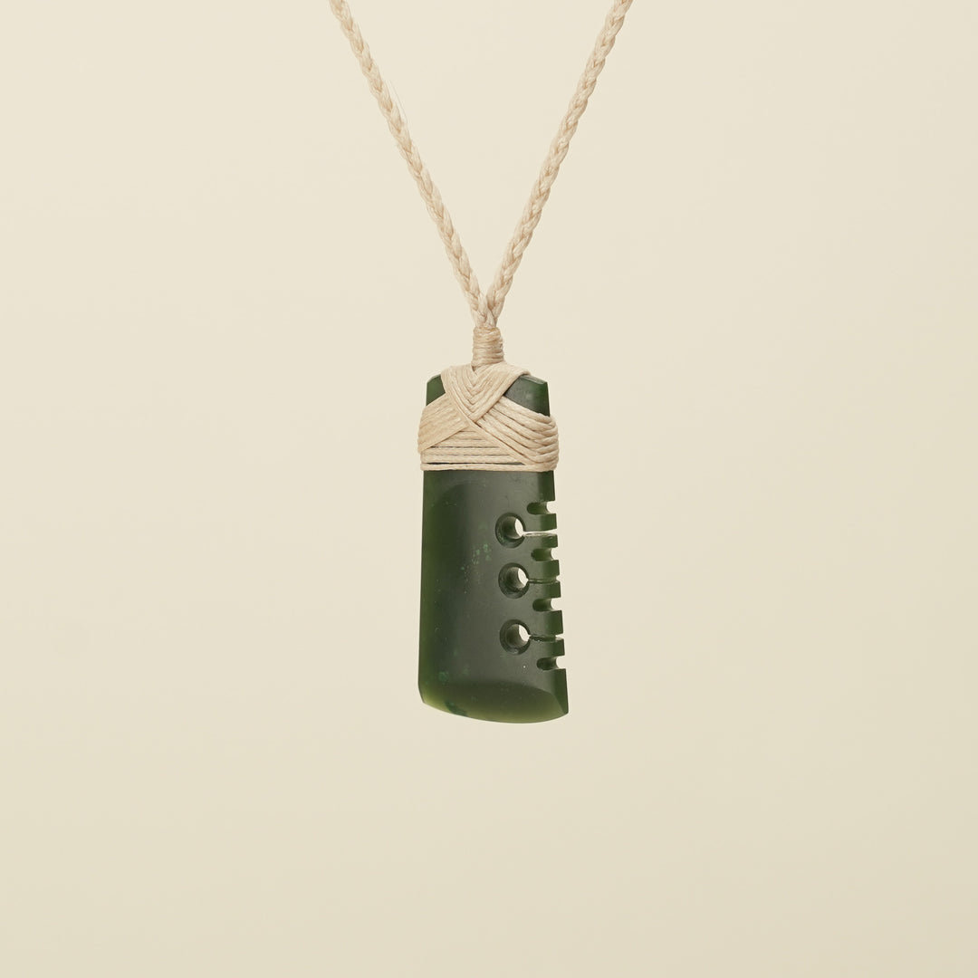 Notched Toki Kawakawa Greenstone Small Pendant, Tan Binding