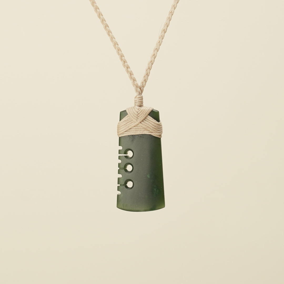 Notched Toki Kawakawa Greenstone Small Pendant, Tan Binding