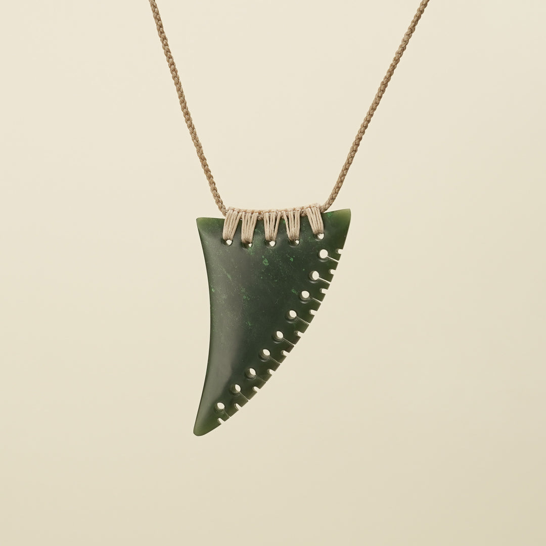 Notched Niho Tooth Kawakawa Greenstone Large Pendant, Tan Binding