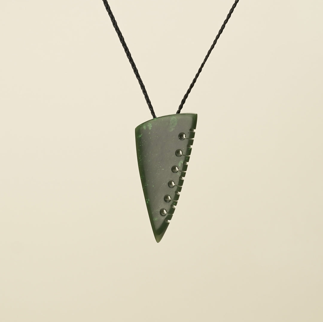 Notched Niho Tooth Kawakawa Greenstone Medium Large Pendant
