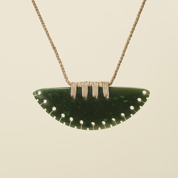 Notched Kōuma Breastplate Kawakawa Greenstone Large Pendant
