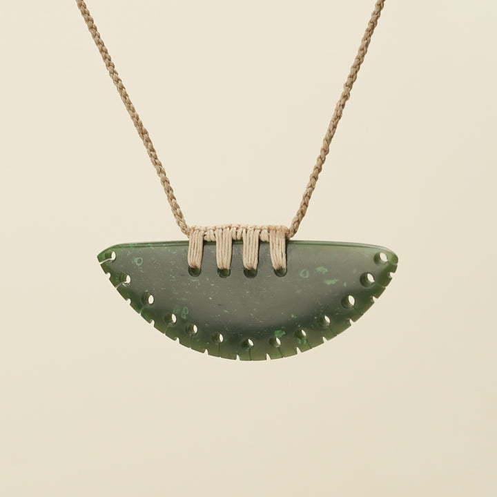 Notched Kōuma Breastplate Kawakawa Greenstone Large Pendant