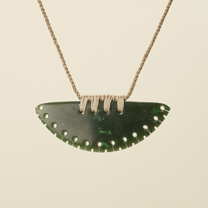 Notched Kōuma Breastplate Kawakawa Greenstone Large Pendant