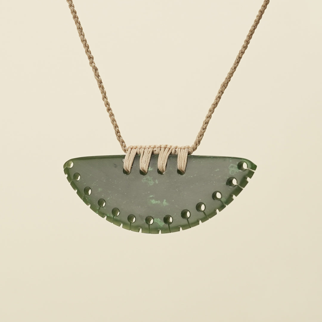 Notched Kōuma Breastplate Kawakawa Greenstone Large Pendant