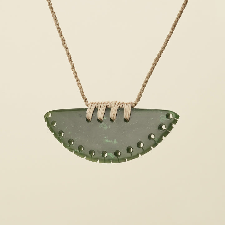 Notched Kōuma Breastplate Kawakawa Greenstone Large Pendant