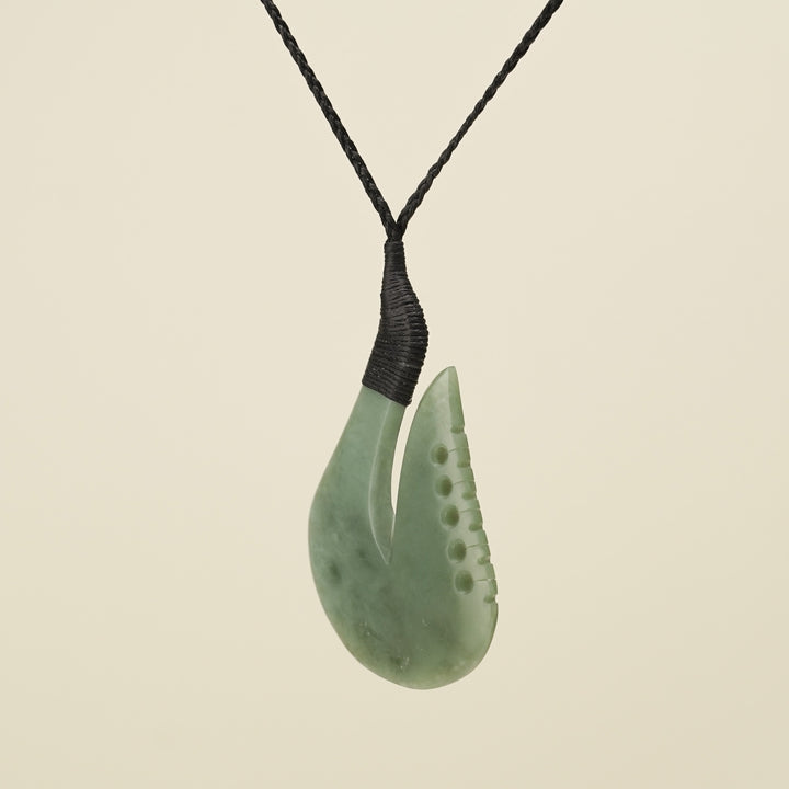 Hei Matau Inanga Greenstone Large, Black Binding