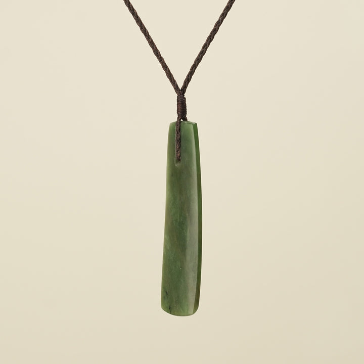 Toki Kawakawa Pounamu Pendant Large, Brown Binding
