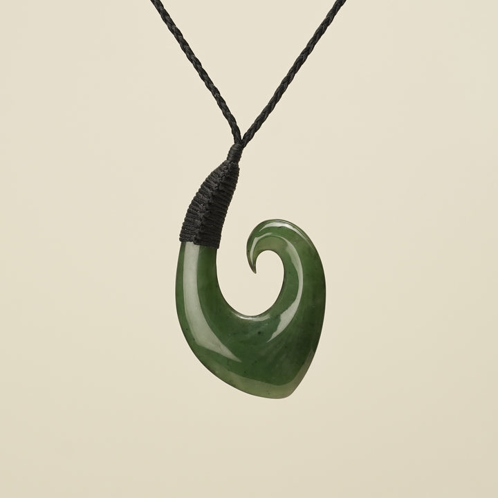 Hei Matau Extra Large Kawakawa Greenstone Black Binding