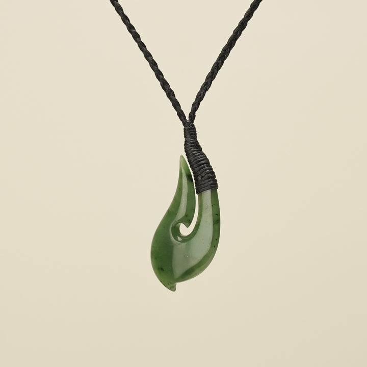 Hei Matau Medium Kawakawa Greenstone Black Binding