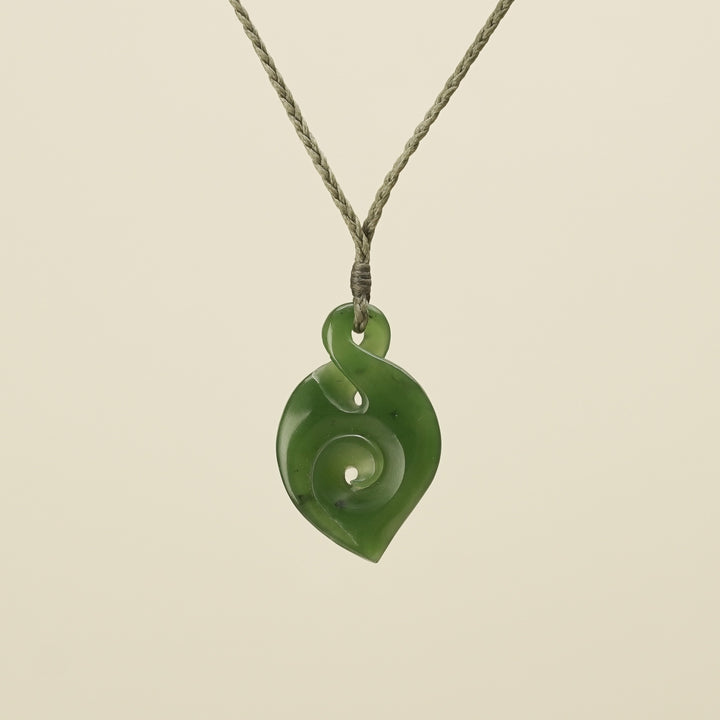 Pikorua Koru Kawakawa Pounamu Medium, Khaki Binding