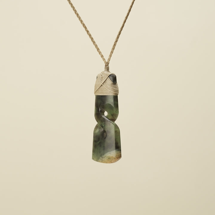 Raukaraka Toki with Twist Large Pendant