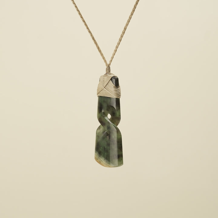 Raukaraka Toki with Twist Large Pendant
