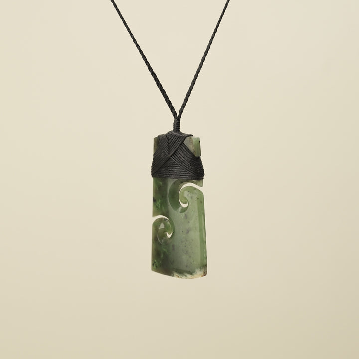 Toki with Koru Raukaraka Pounamu Large, Black Binding