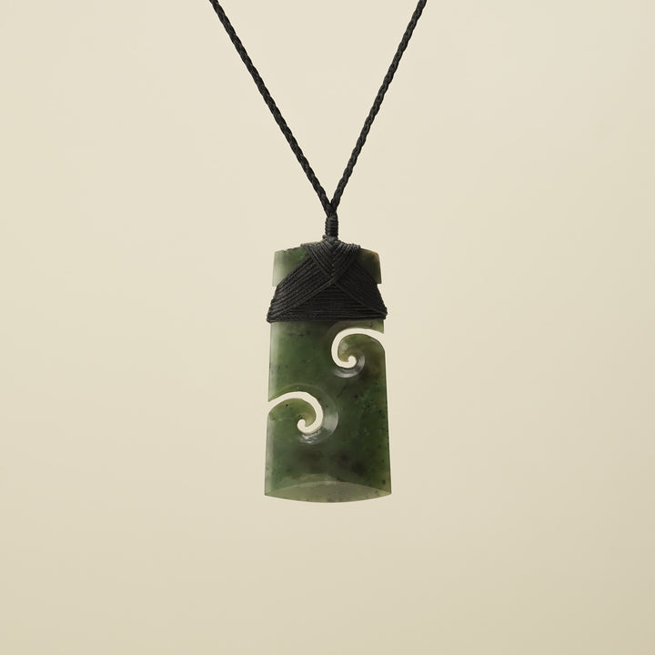 Toki with Koru Raukaraka Pounamu Large, Black Binding
