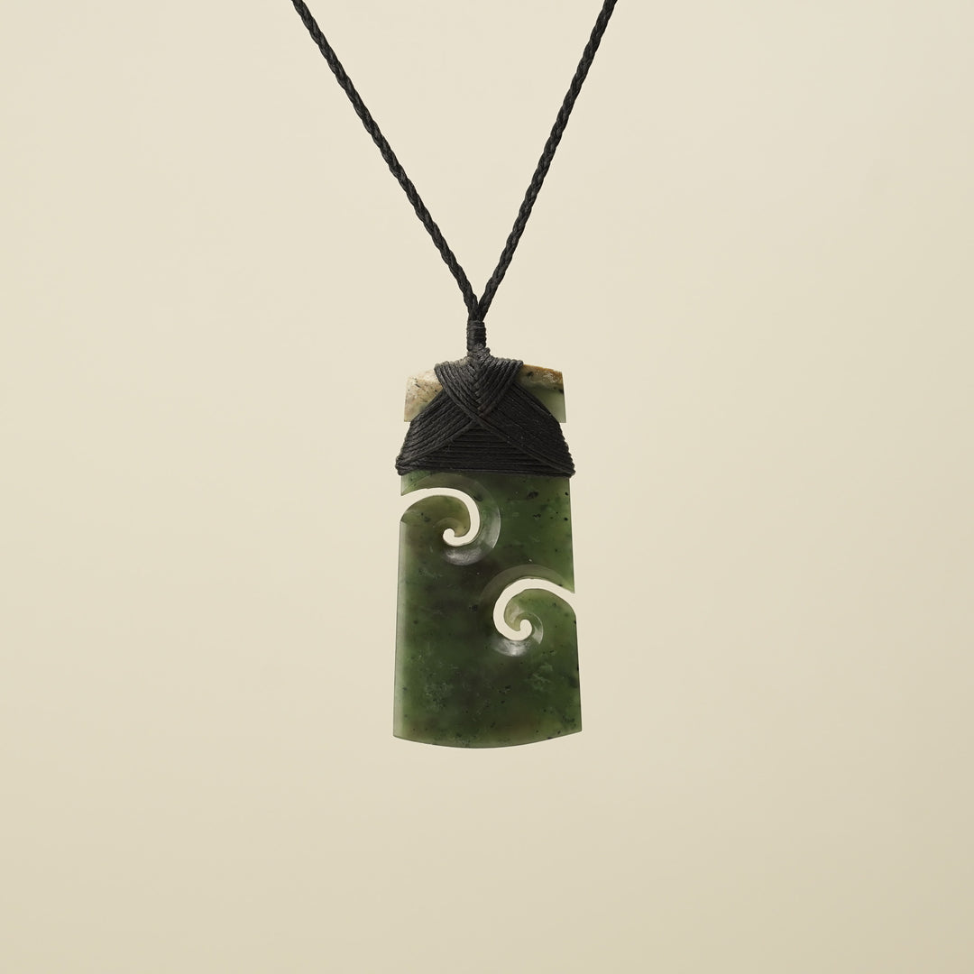 Toki with Koru Raukaraka Pounamu Large, Black Binding