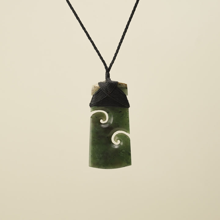 Toki with Koru Raukaraka Pounamu Large, Black Binding