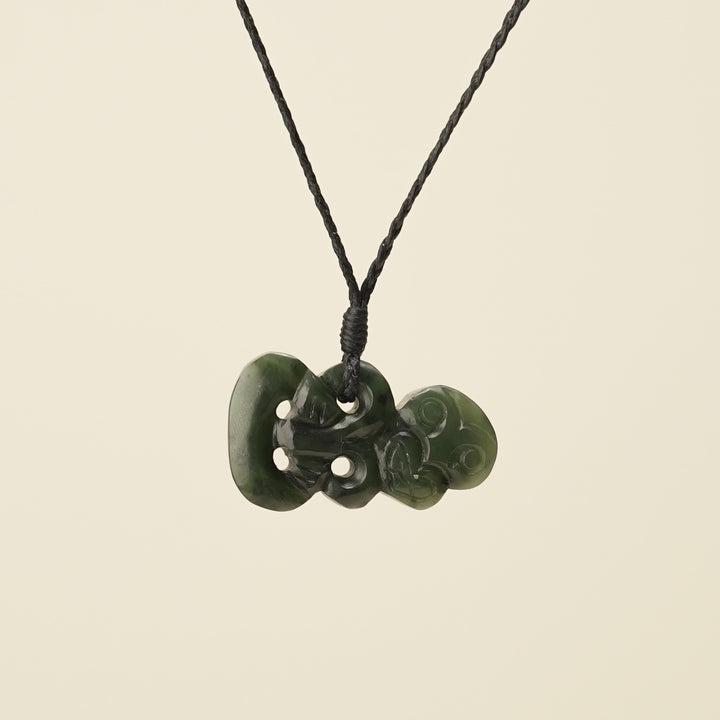 Hei Tiki Kawakawa Small Pendant