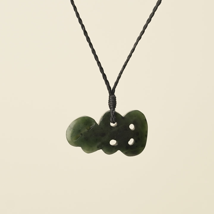 Hei Tiki Kawakawa Small Pendant