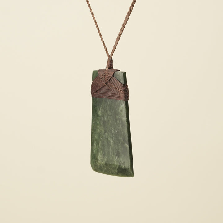 Toki Kawakawa Pounamu Extra Large Pendant, Brown Binding