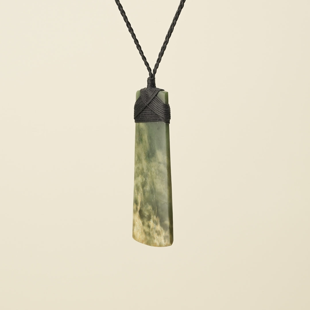 Toki Raukaraka Pounamu Large Pendant, Black Binding