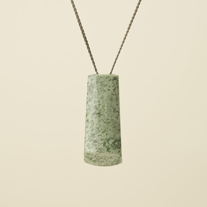 Toki Kōkopu Pounamu Large Pendant