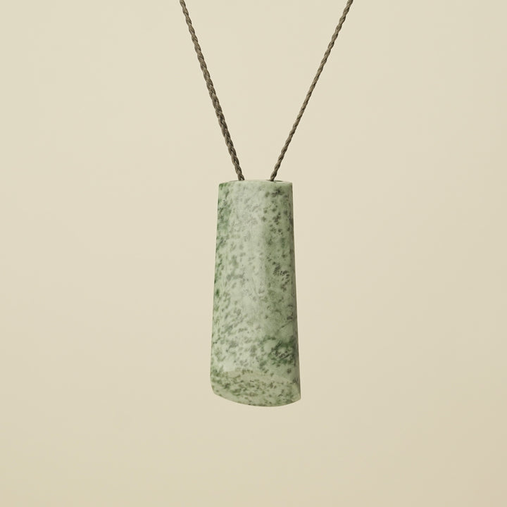 Toki Kōkopu Pounamu Large Pendant