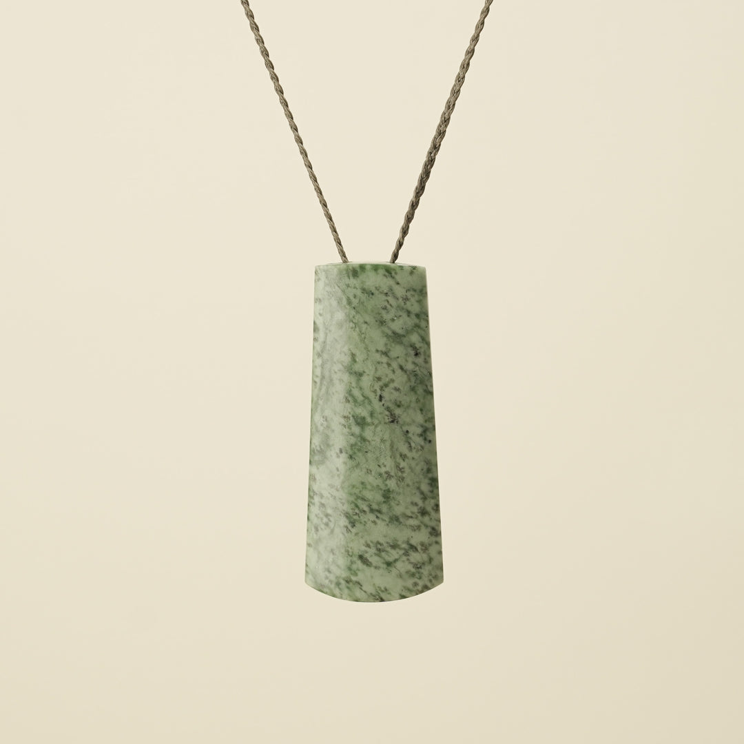 Toki Kōkopu Pounamu Large Pendant