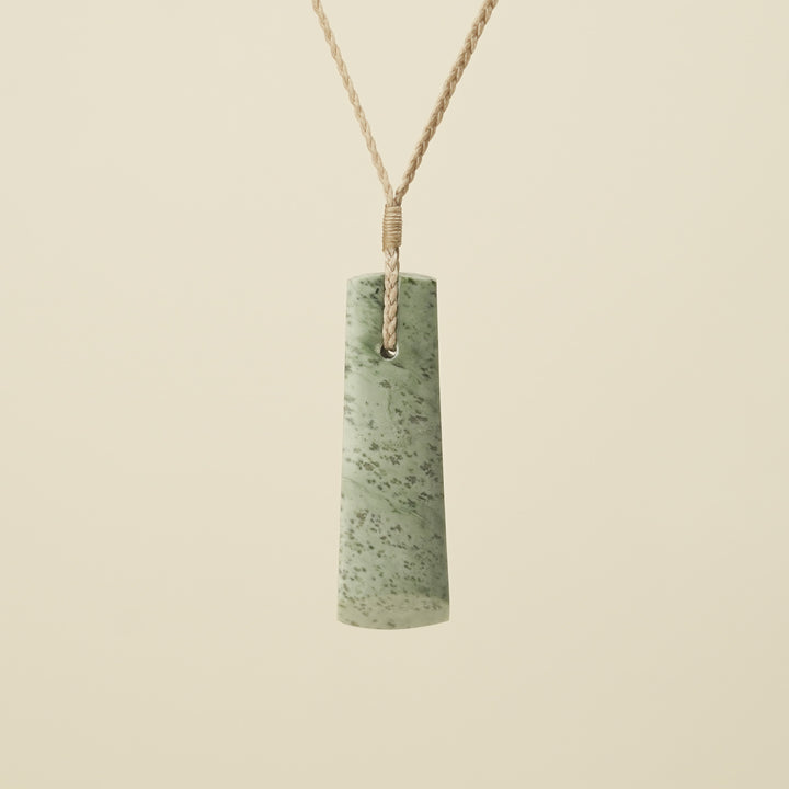 Toki Kōkopu Pounamu Medium Large Pendant