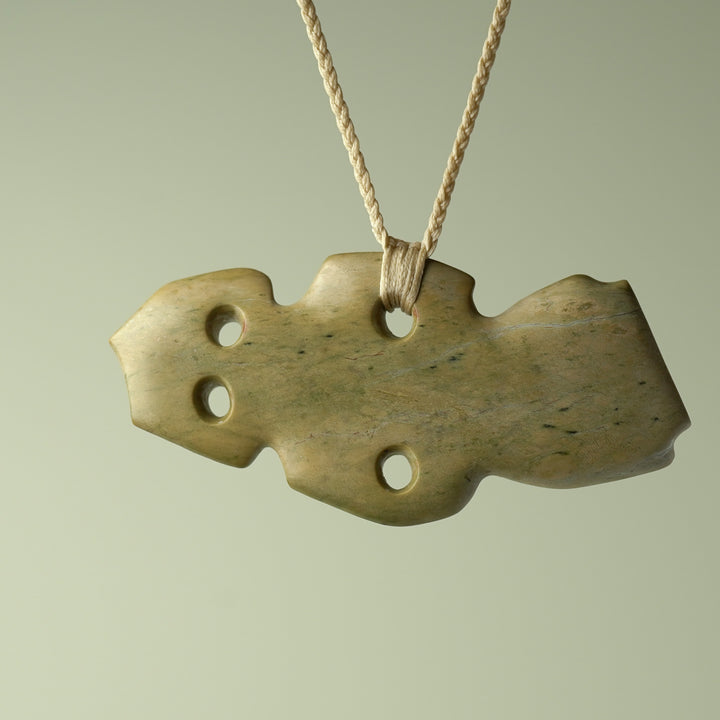 Hei Tiki Pounamu Raukaraka XXL