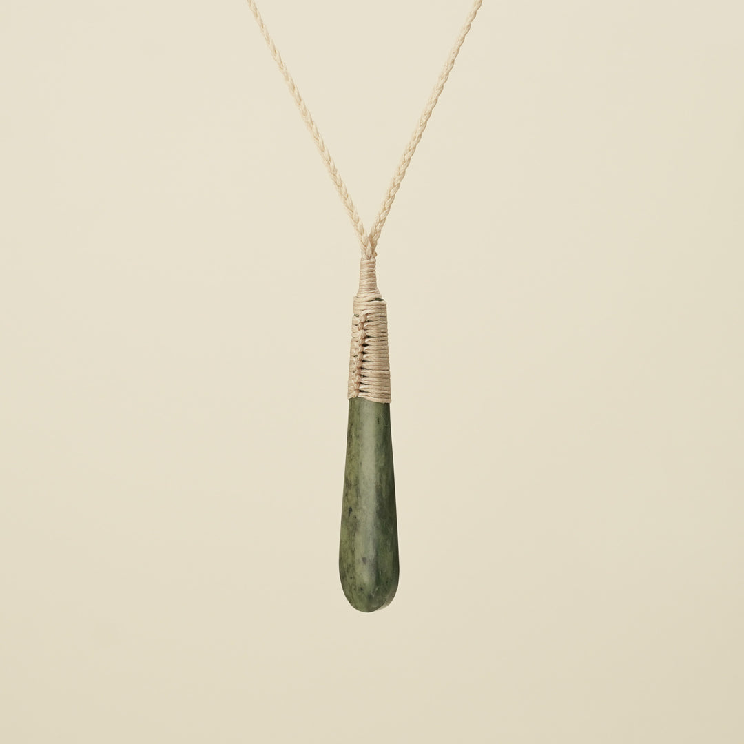 Roimata Teardrop Kawakawa Medium Pendant