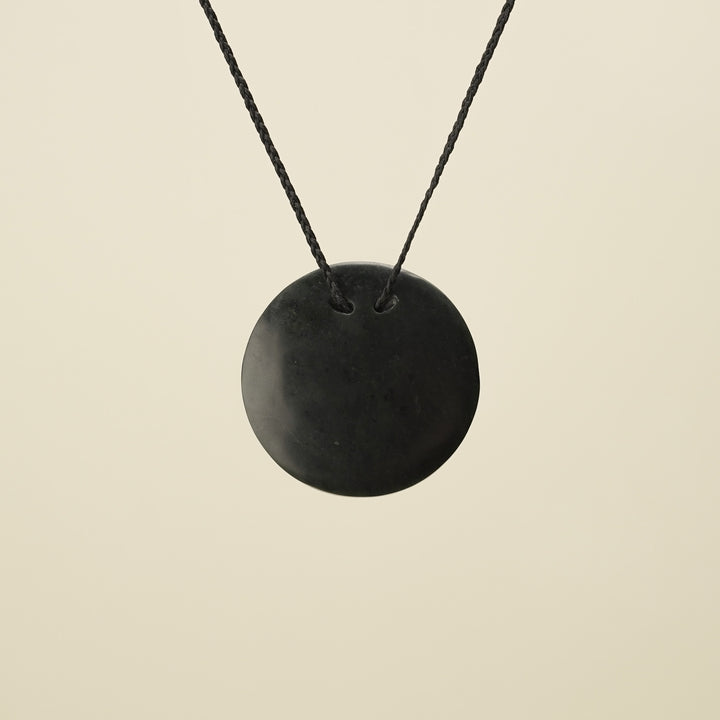 Porowhita Circle of Life Kawakawa Pounamu Large, Black Binding