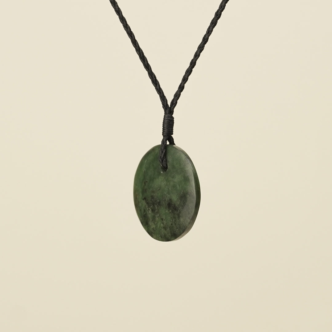 Porowhita Circle of Life Kawakawa Pounamu Small, Black Binding