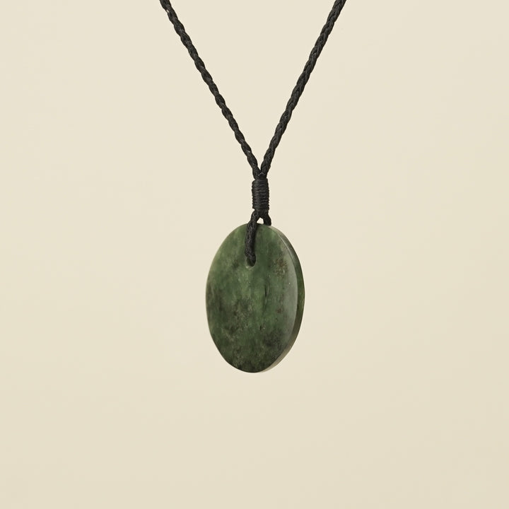Porowhita Circle of Life Kawakawa Pounamu Small, Black Binding